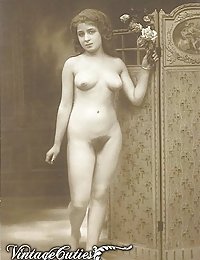 Vintage Photos Of Naked Ladies With Unshaven Bushes And Curvy Asses
